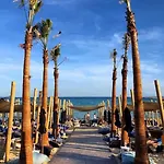 Mythos Palio, Seaview 300m Case de vacanță *