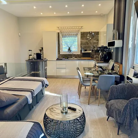 Holiday home Mythos Palio Palaiontsiflikion